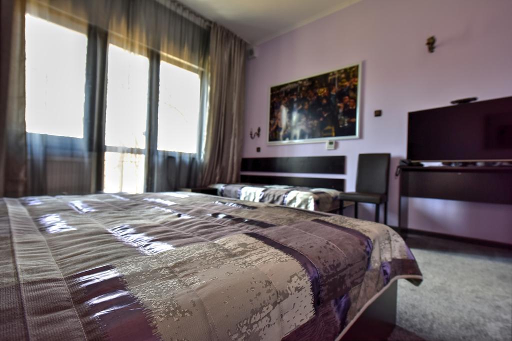 Boutique Hotel Lyulyak Starozagorski Bani Zimmer foto